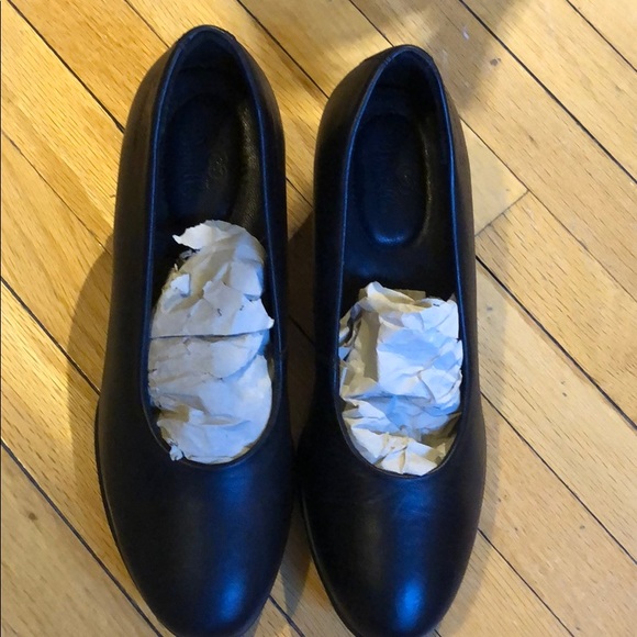 Black comfy daniellee heels - Picture 1 of 8